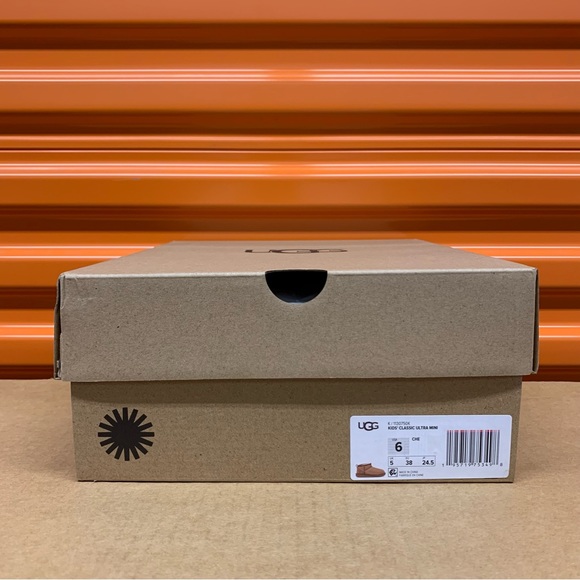 UGG Classic Ultra Mini Women’s Chestnut Boot - Picture 10 of 10